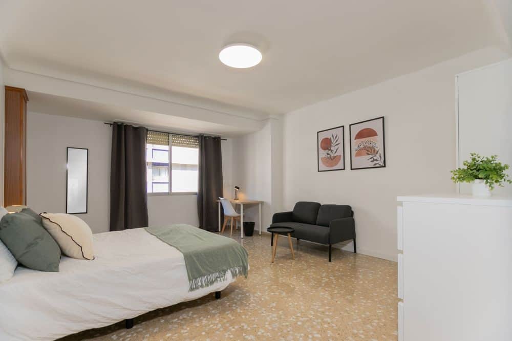 Private room in Valencia