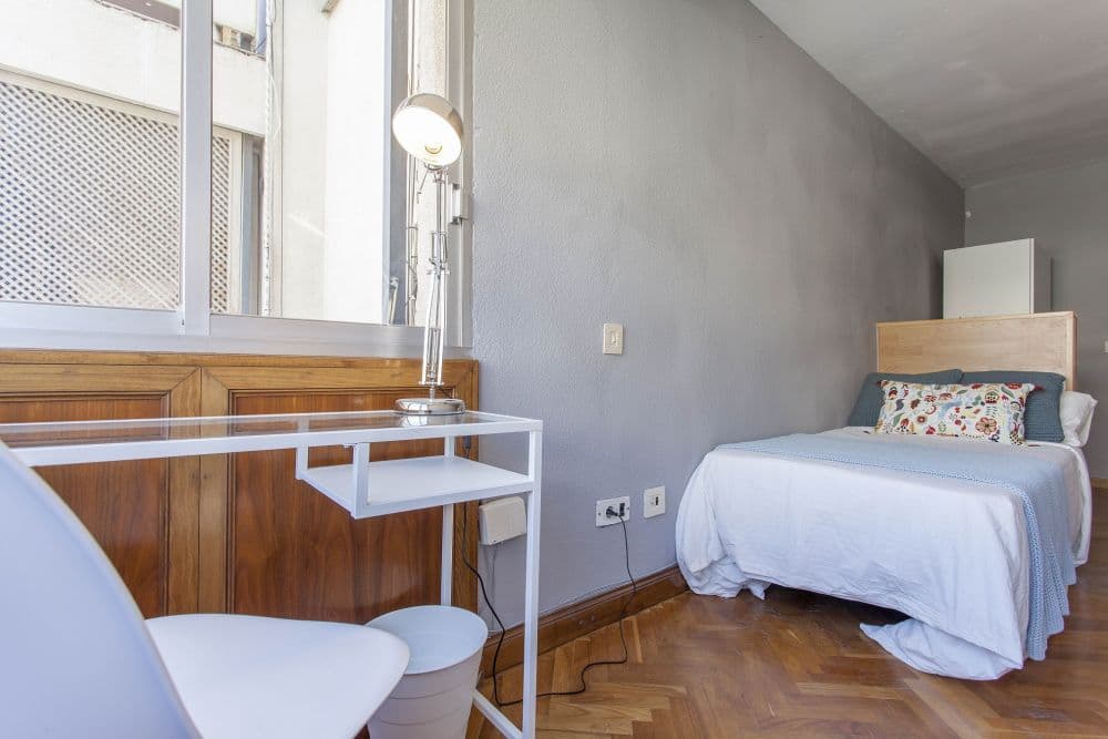 Private room in Valencia photo 3