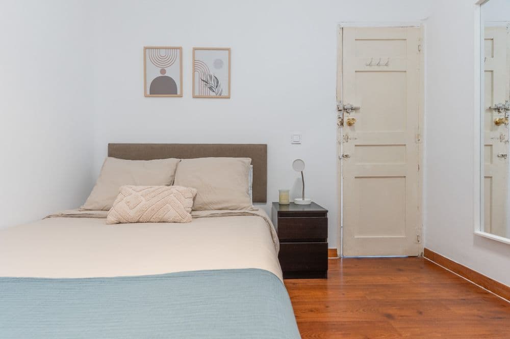 Private room in Madrid photo 4