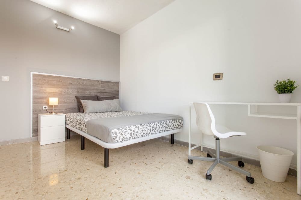 Private room in Valencia photo 2