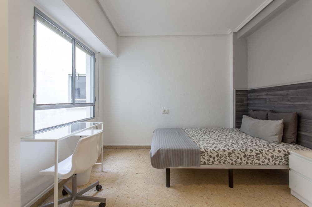 Private room in Valencia photo 2
