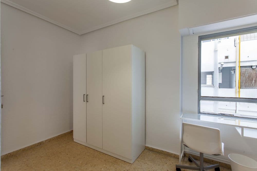 Private room in Valencia photo 3