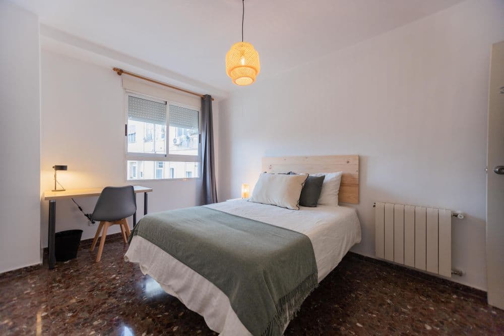 Private room in Valencia photo 2