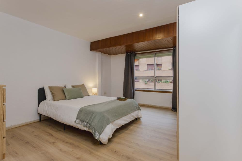 Room in Valencia