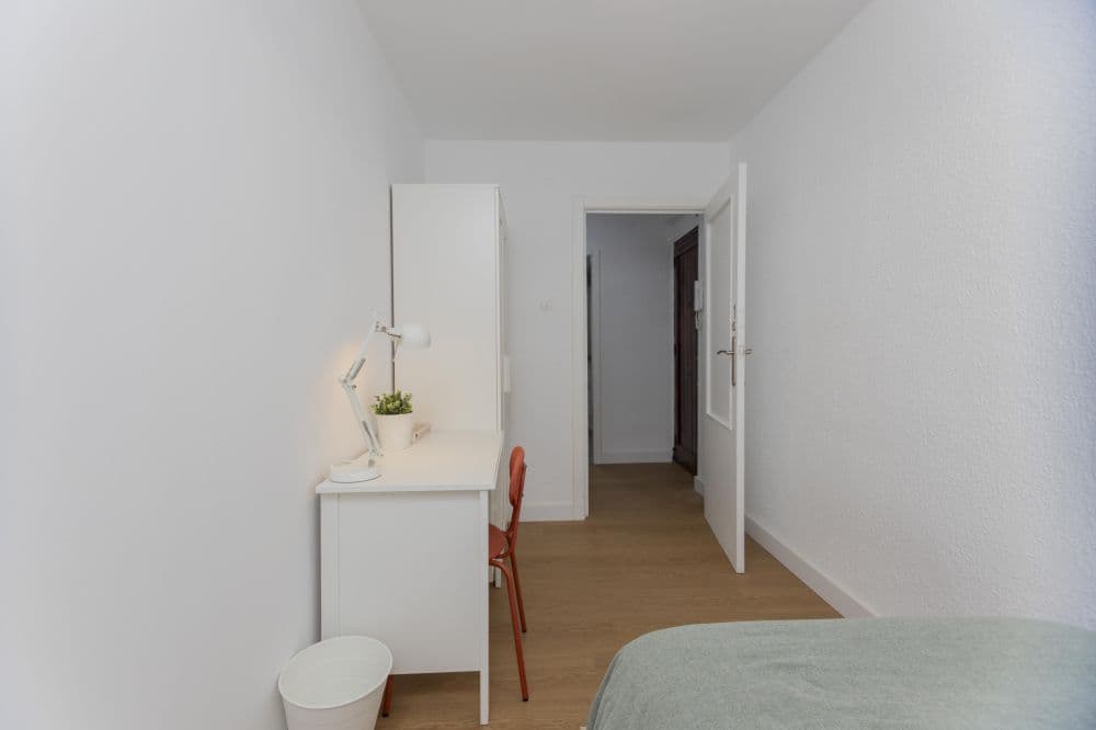 Private room in Valencia photo 4