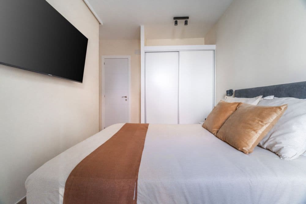 Private room in Madrid photo 5