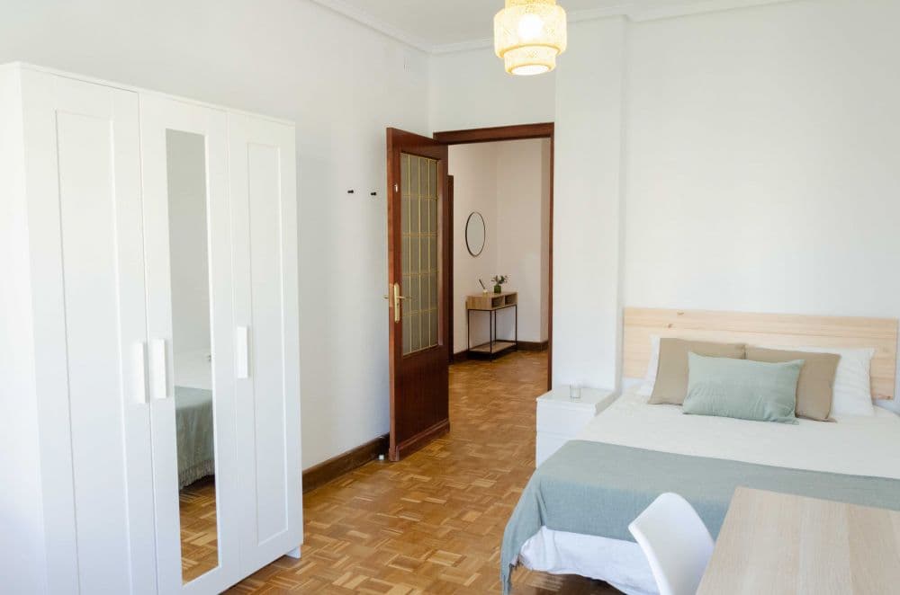 Private room in Valencia photo 4
