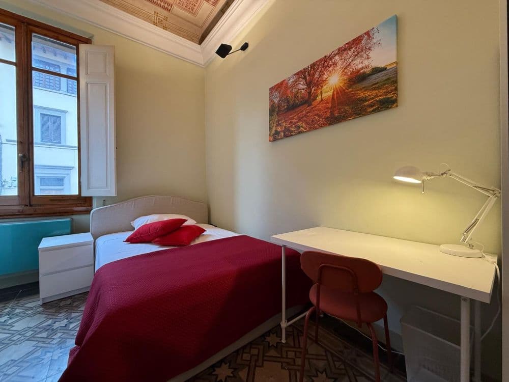 Private room in Florence photo 4
