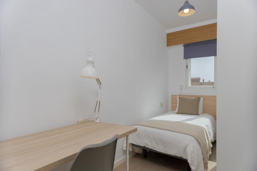 Private room in Valencia photo 5