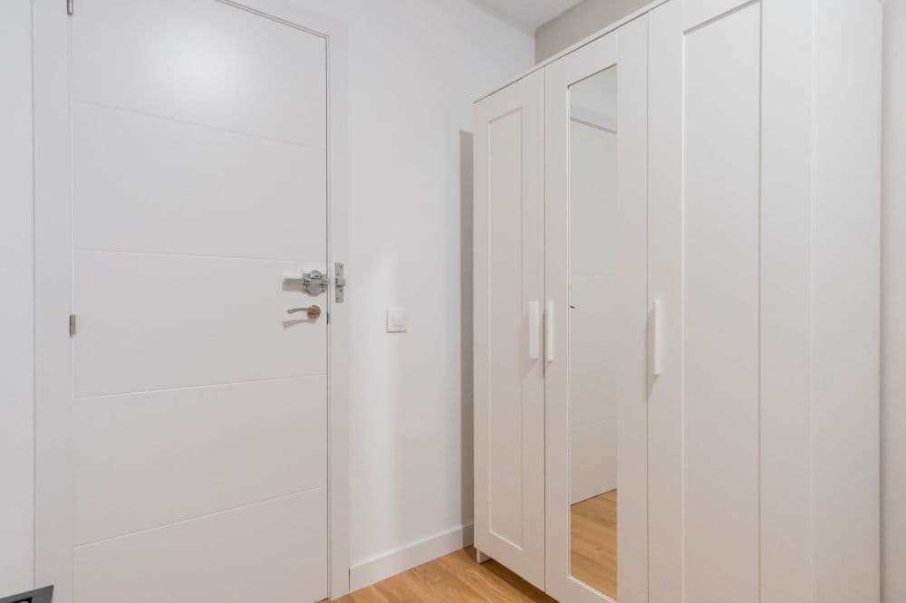 Private room in Madrid photo 4