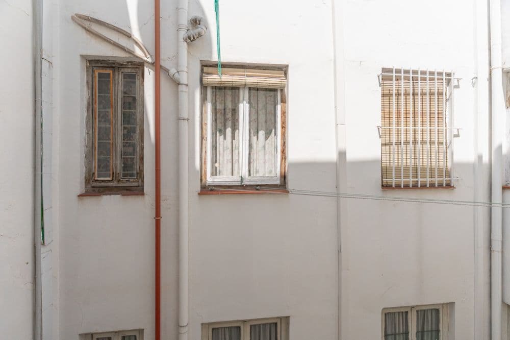 Private room in Madrid photo 5