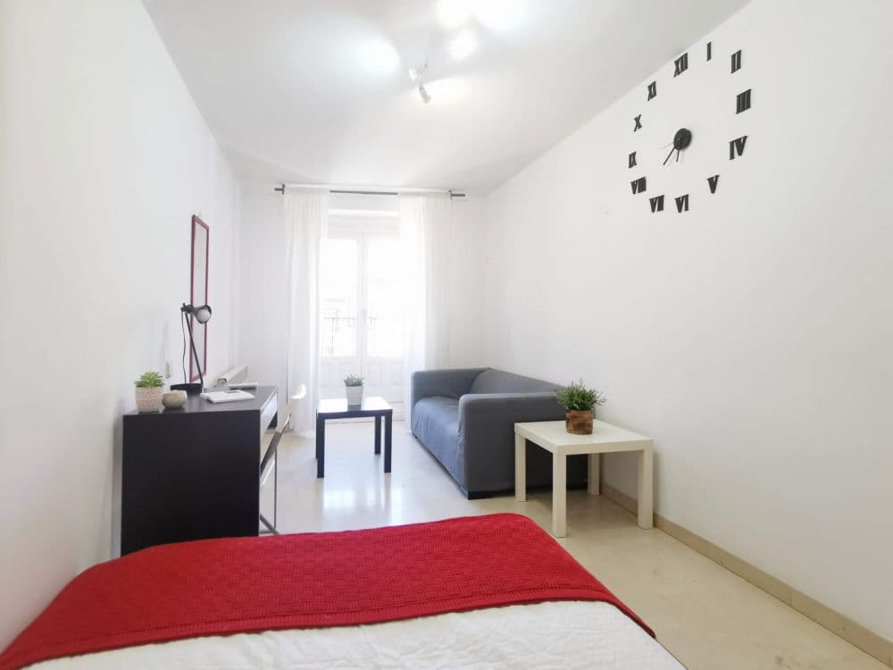 Shared room in Madrid photo 4