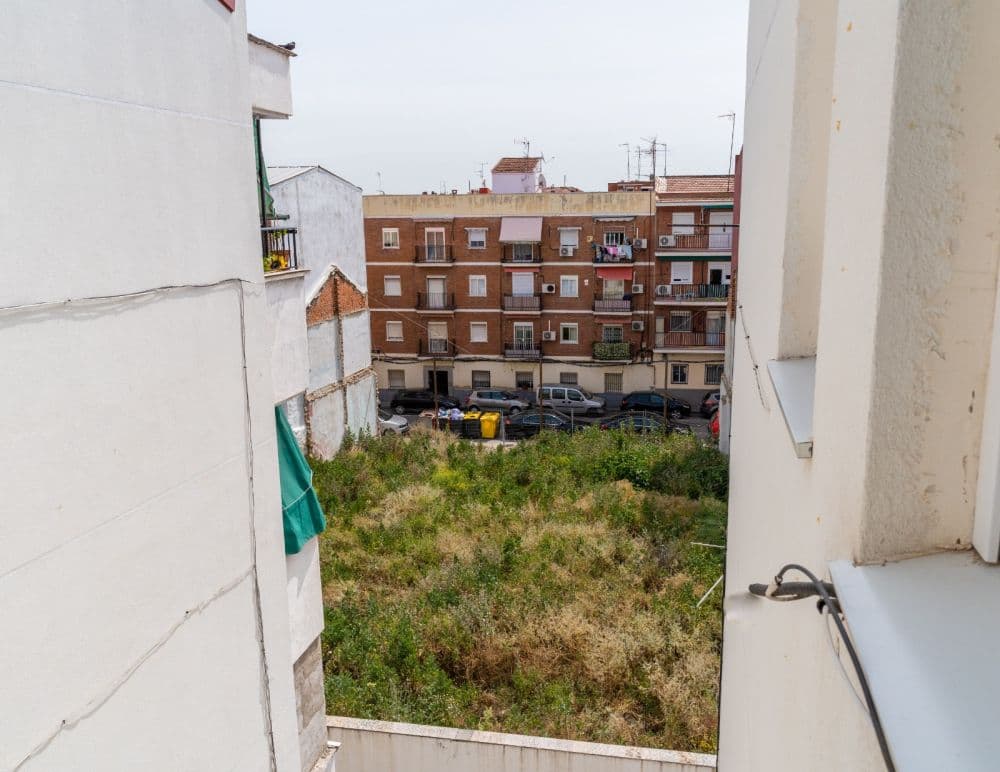 Private room in Madrid photo 4