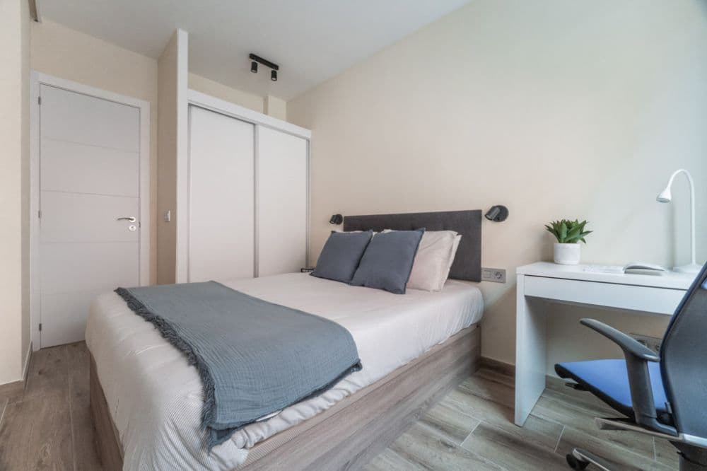Private room in Madrid photo 4