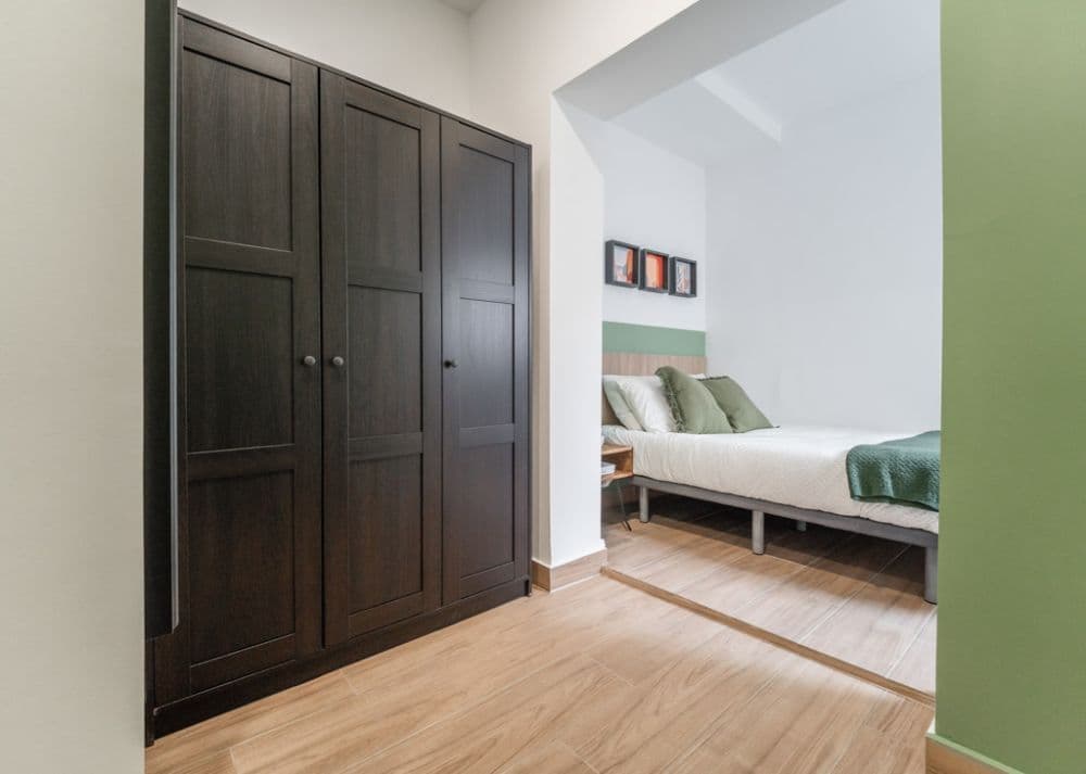 Private room in Madrid photo 2