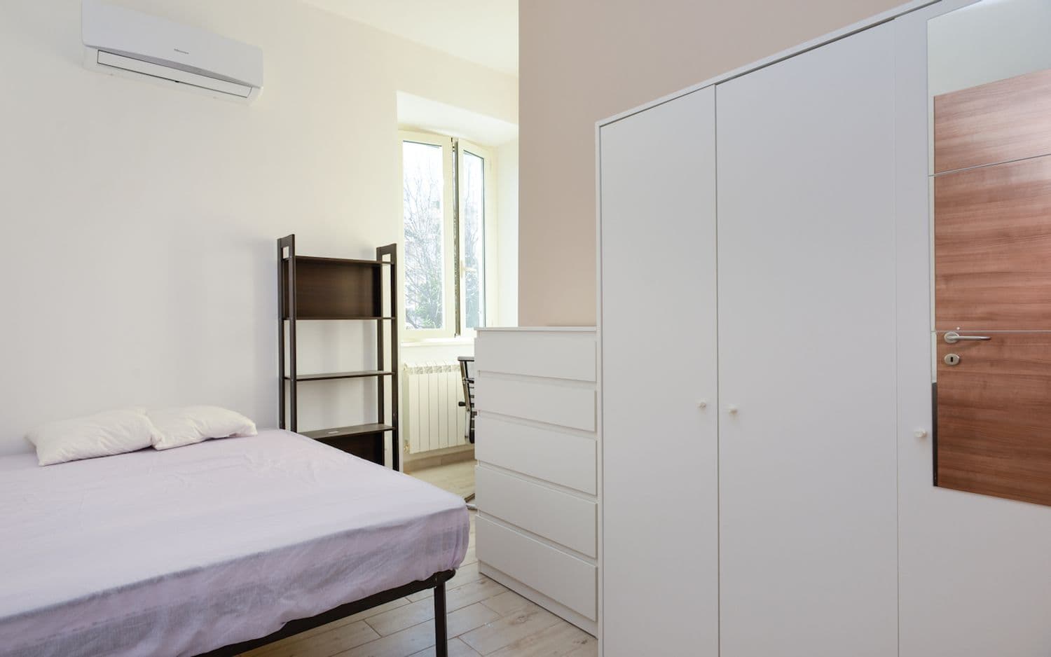 Private room in Rome photo 2