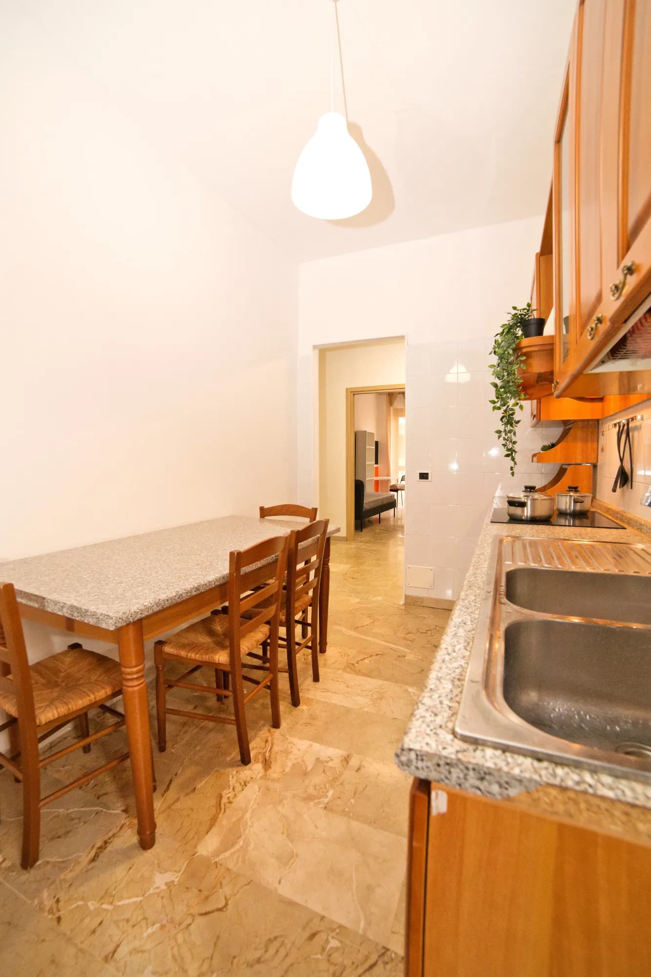 Kitchen 2