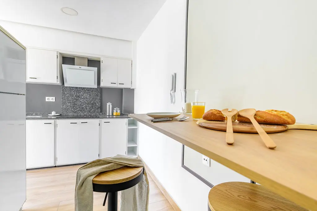 Shared Room in Valencia photo 4