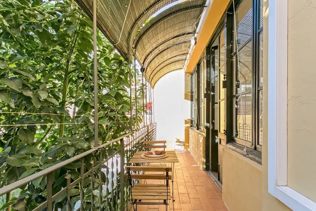 Shared Room in Barcelona photo 3