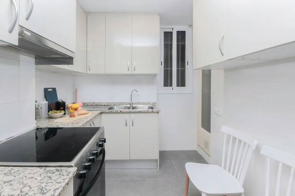 Shared Room in Barcelona photo 4