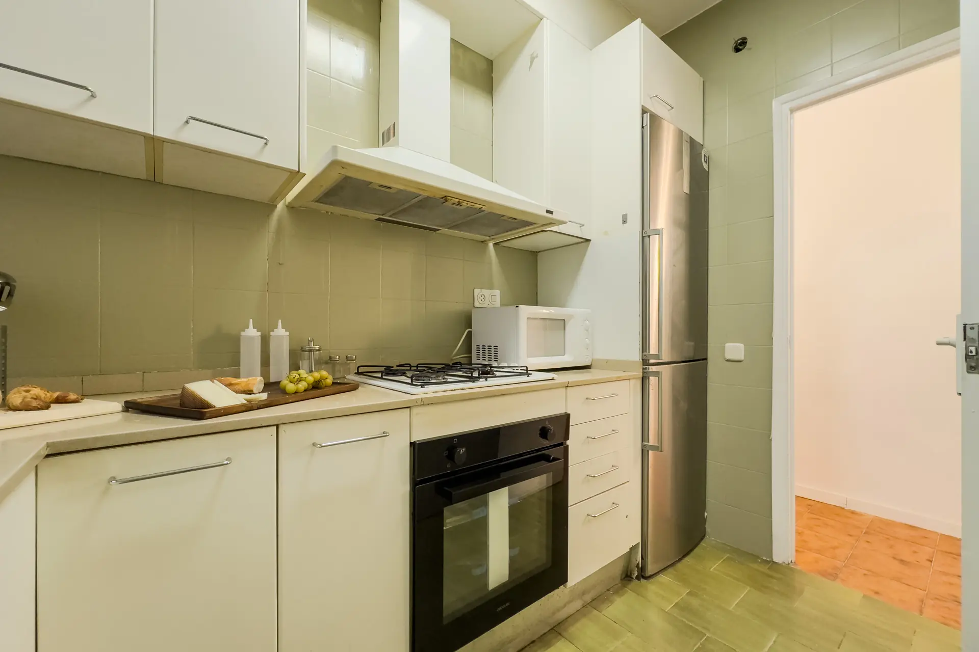 Shared Room in Barcelona photo 5