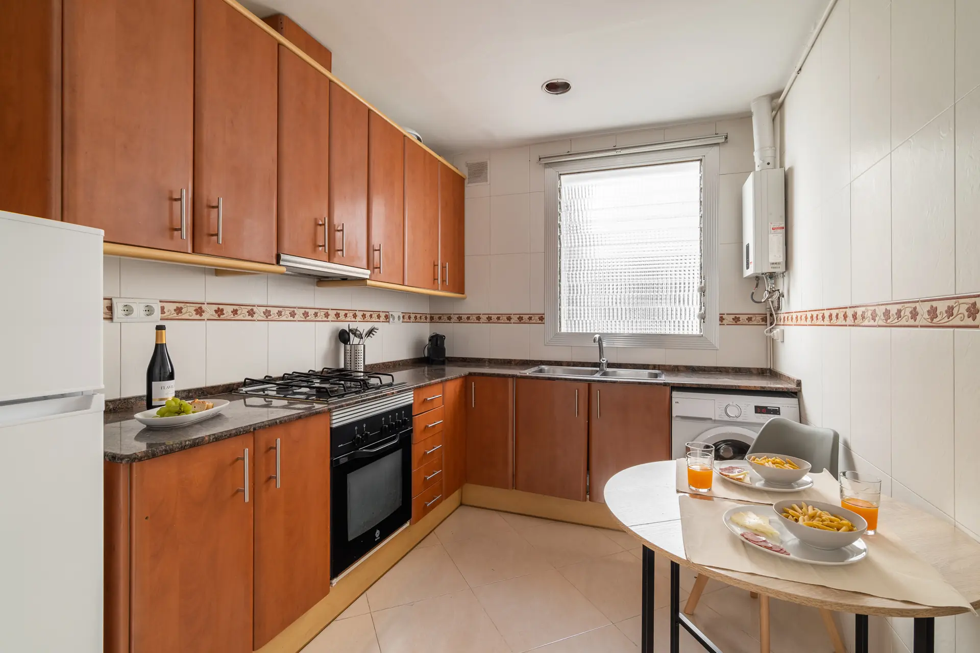 Shared Room in Barcelona photo 5