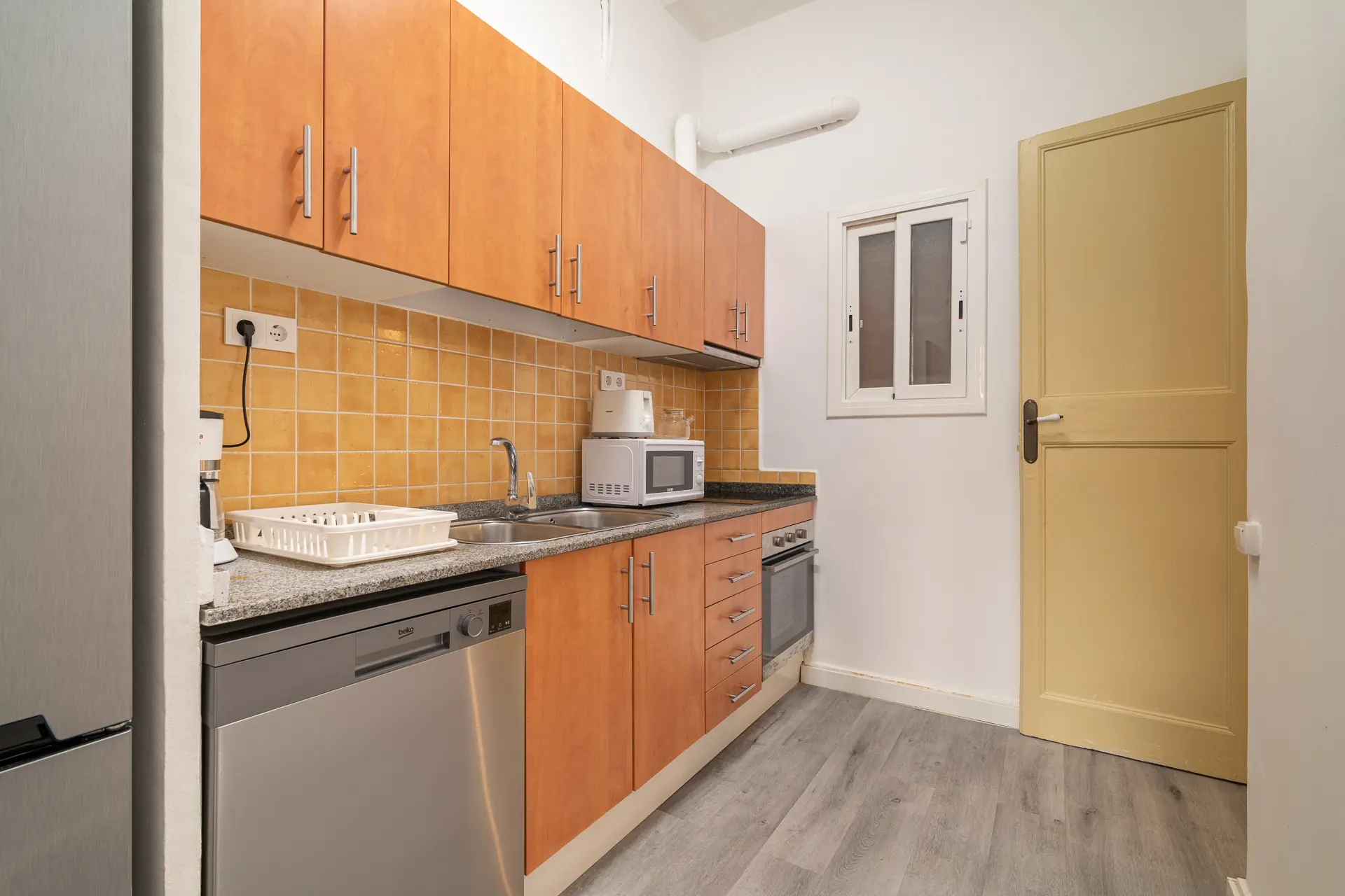 Shared Room in Barcelona photo 5