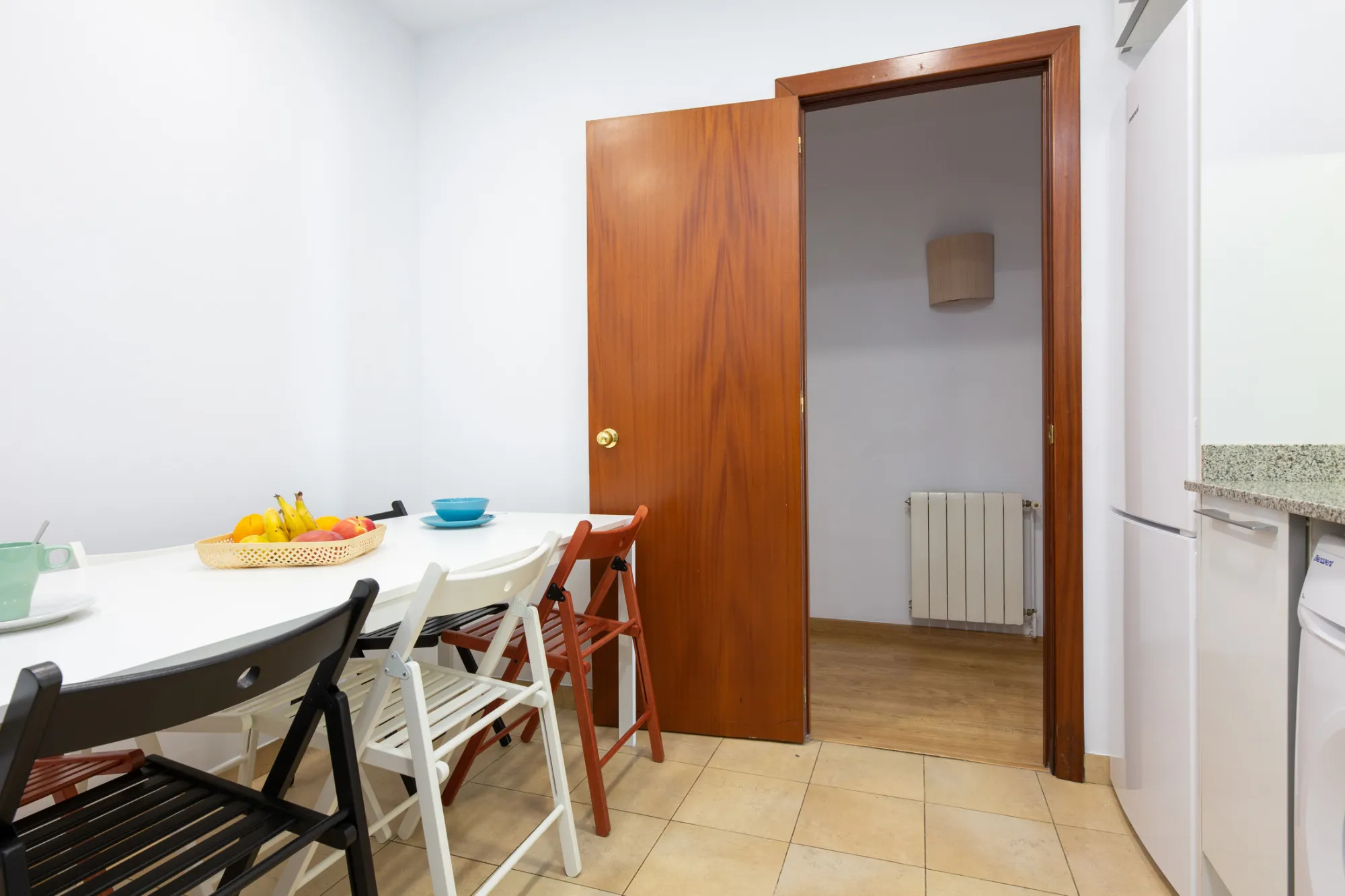 Shared Room in Barcelona photo 5