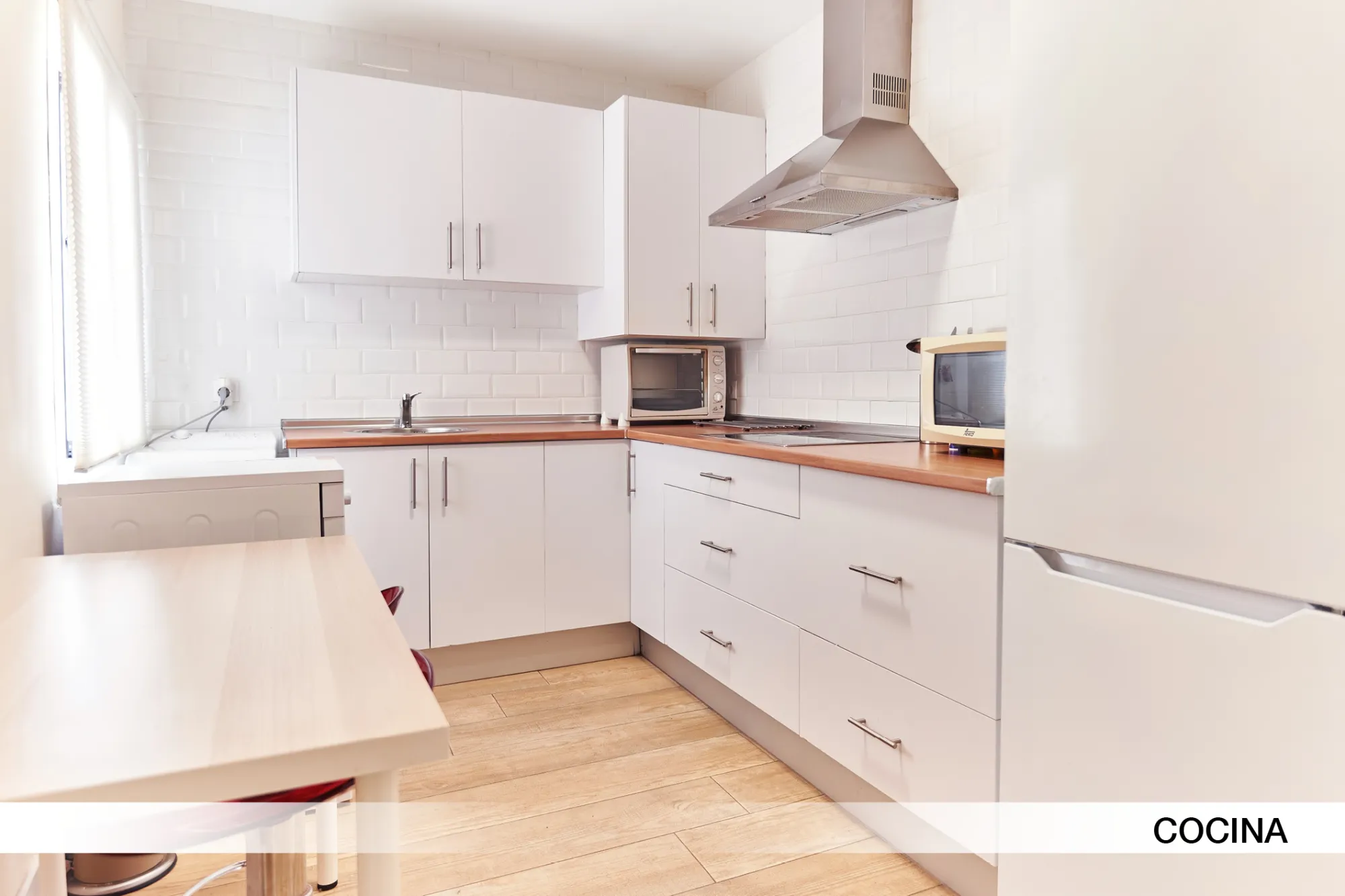 Shared Room in Seville photo 4