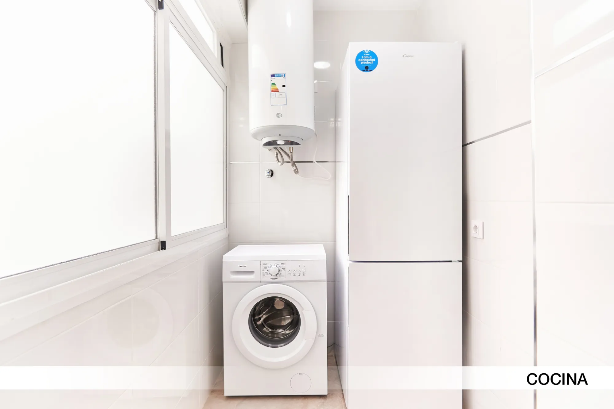 Shared Room in Seville photo 5