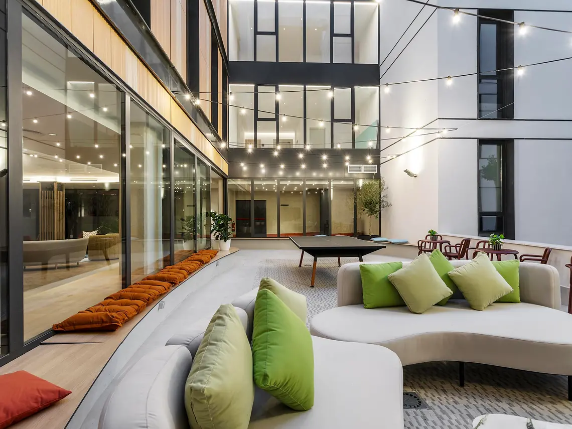 Common areas 8