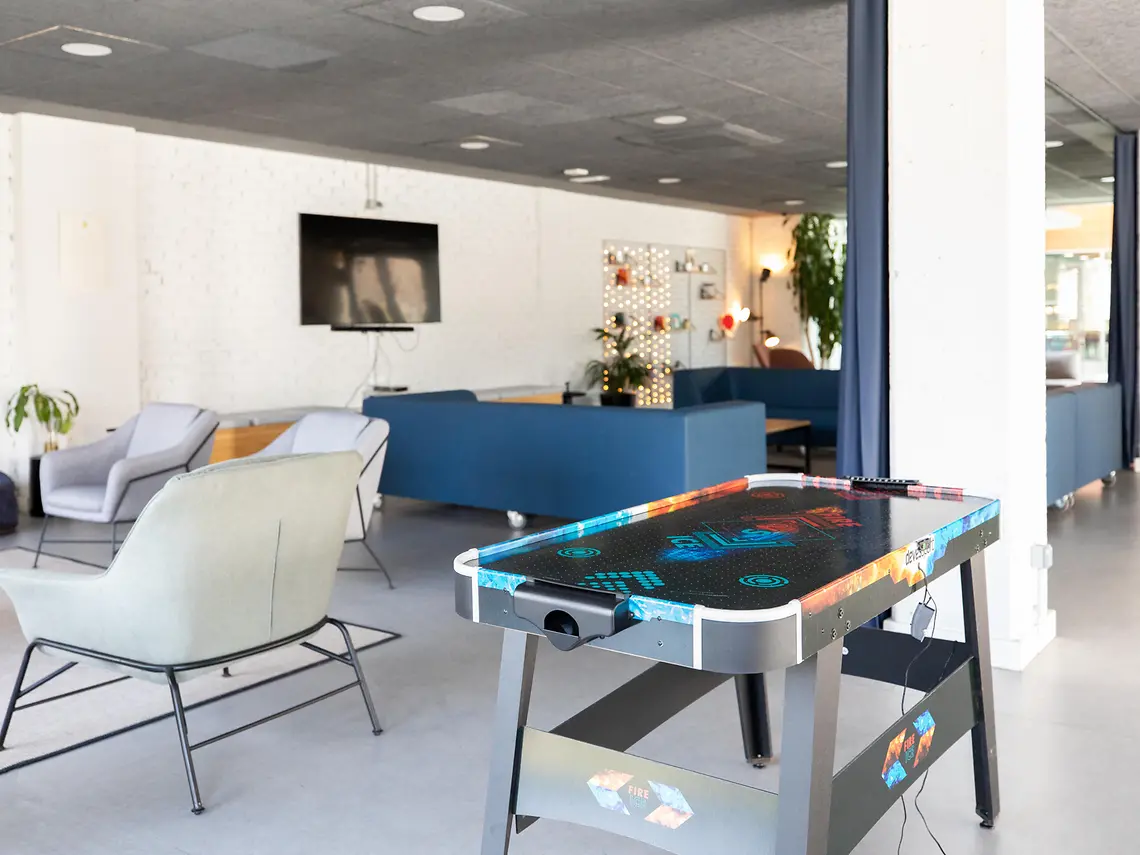 Common areas 11