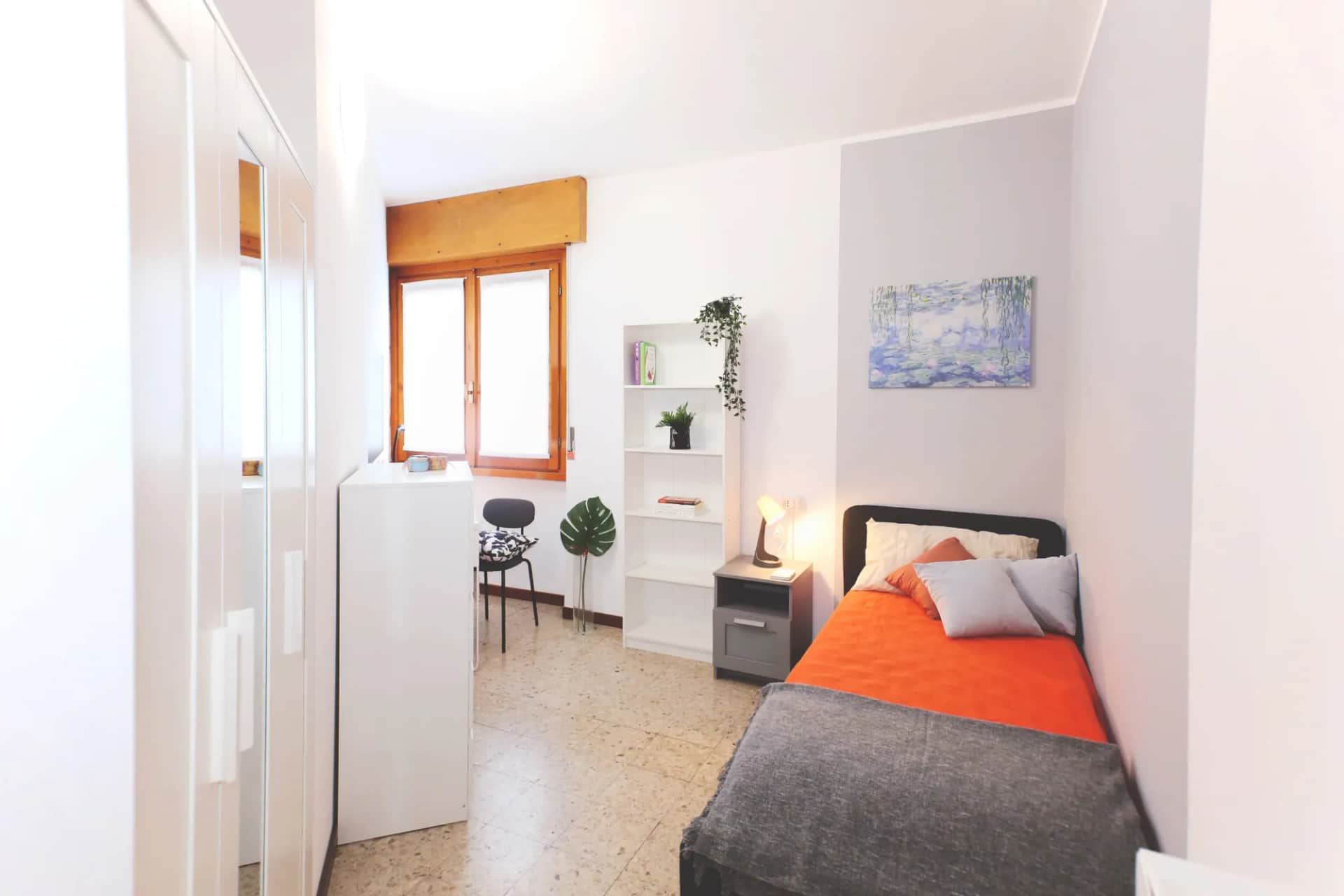 Private room in Lecco