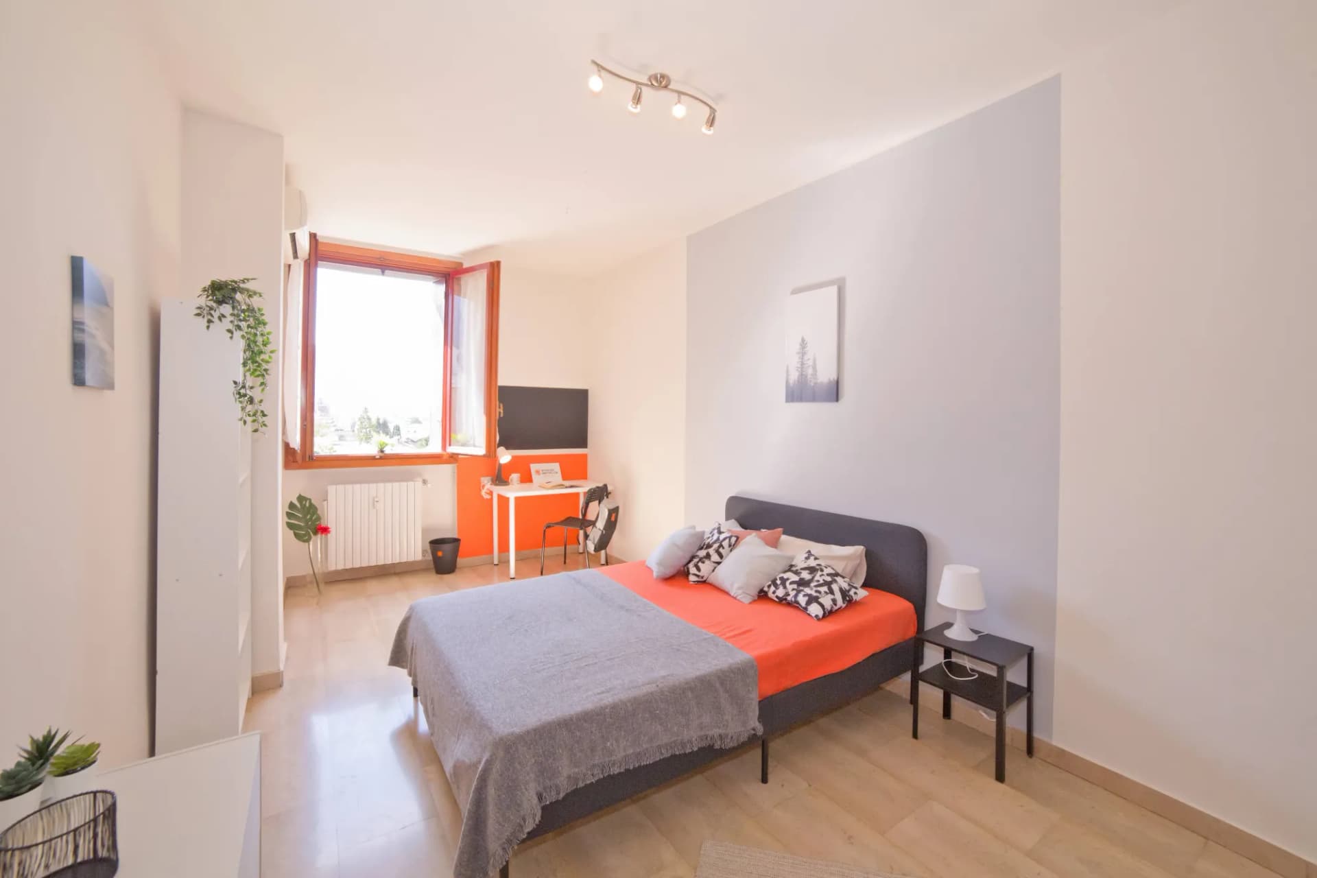 Private room in Lecco