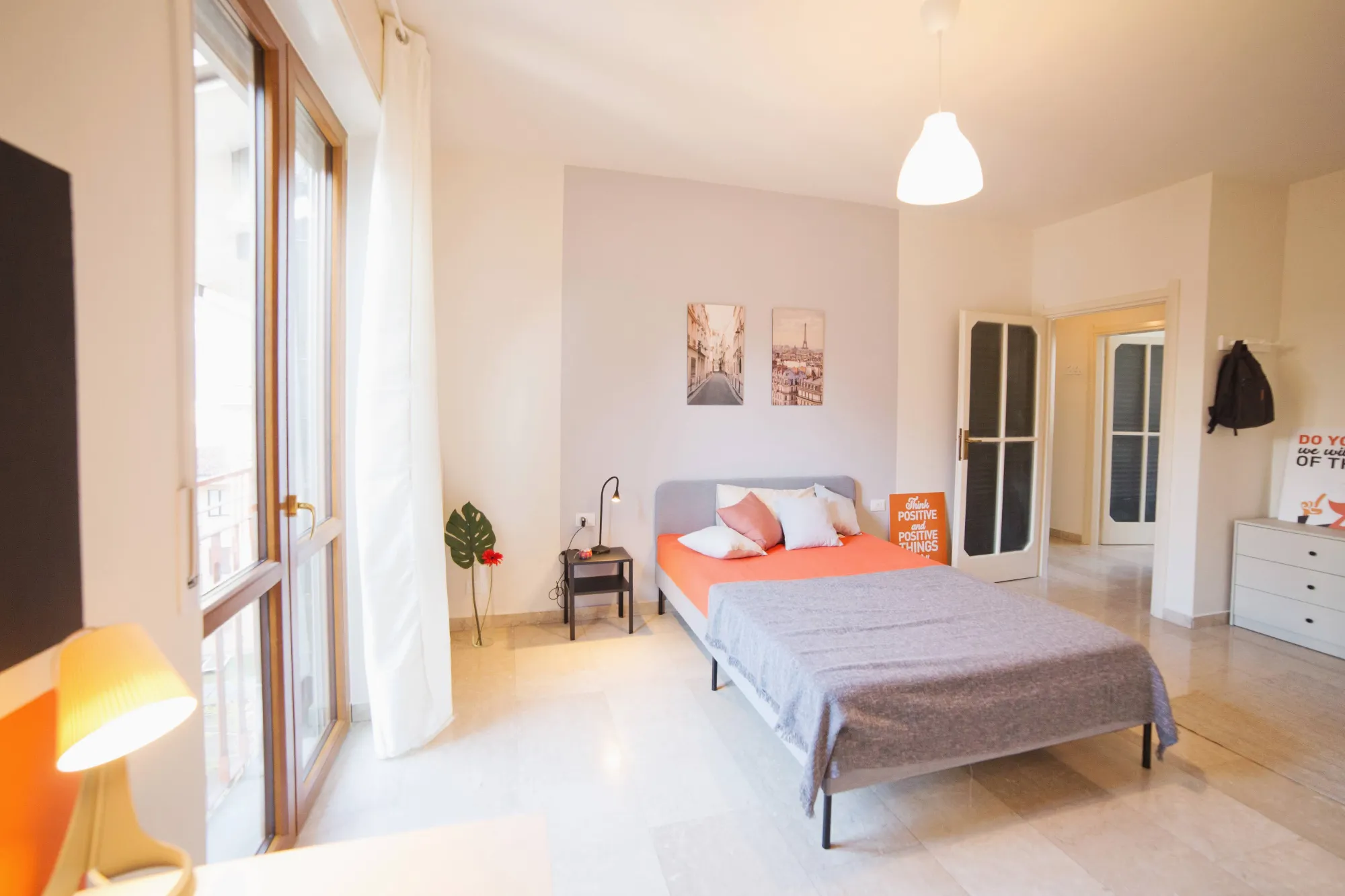 Private room in Lecco photo 3