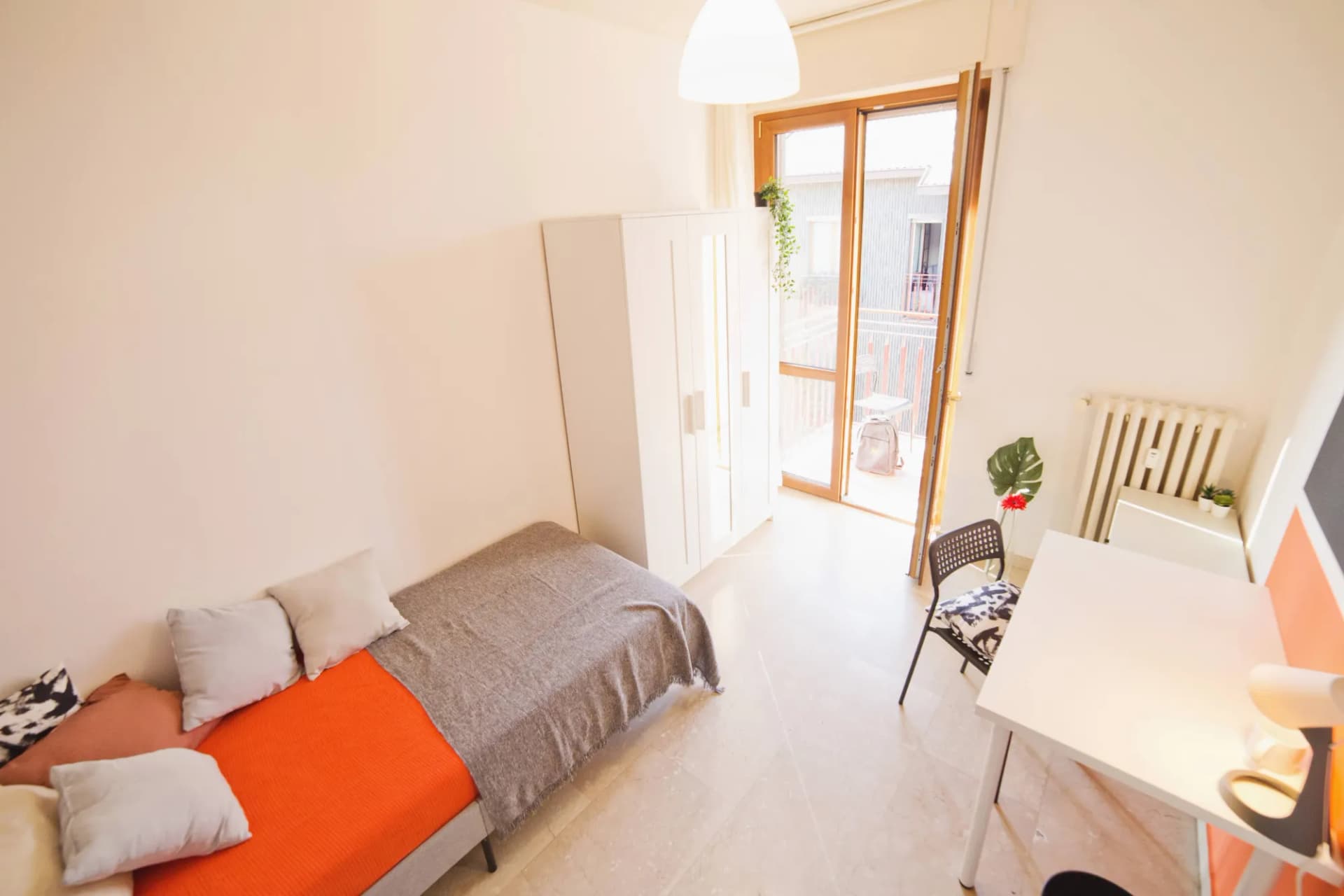 Private room in Lecco