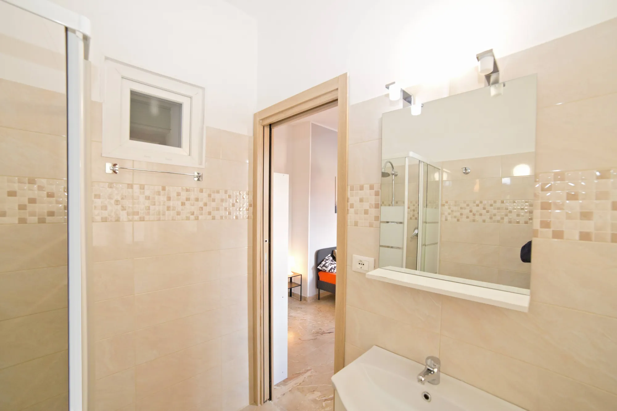 Private room in Varese photo 5
