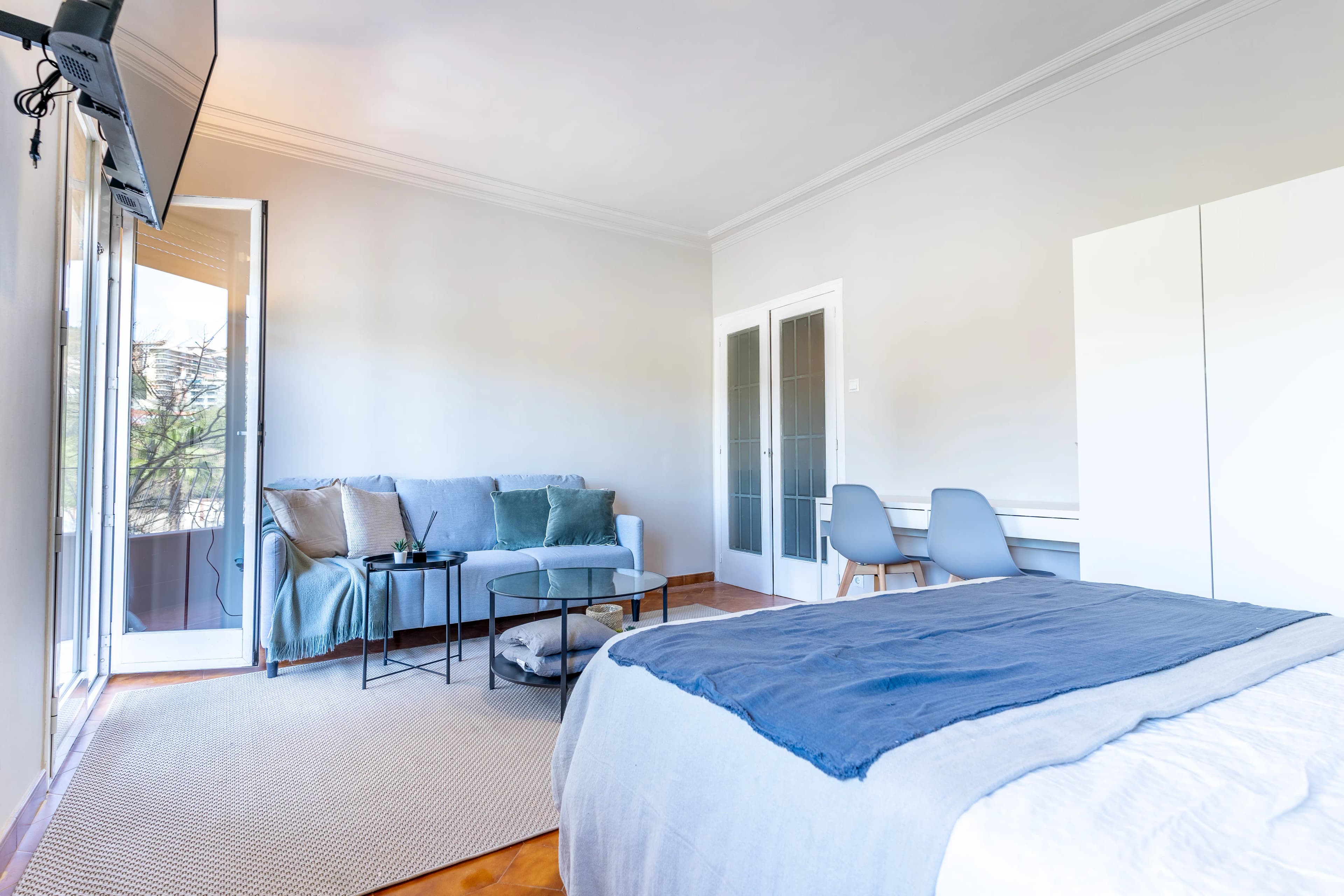 Shared Room in Barcelona photo 2