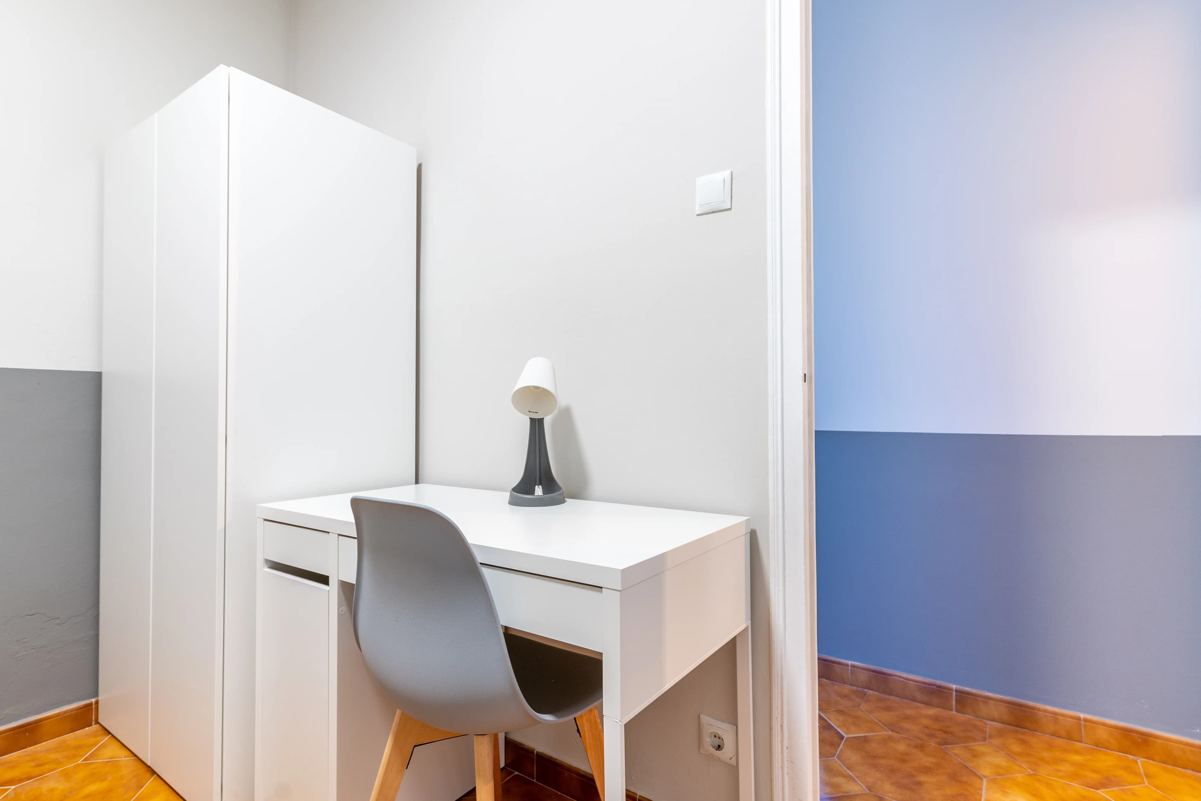 Shared Room in Barcelona photo 4