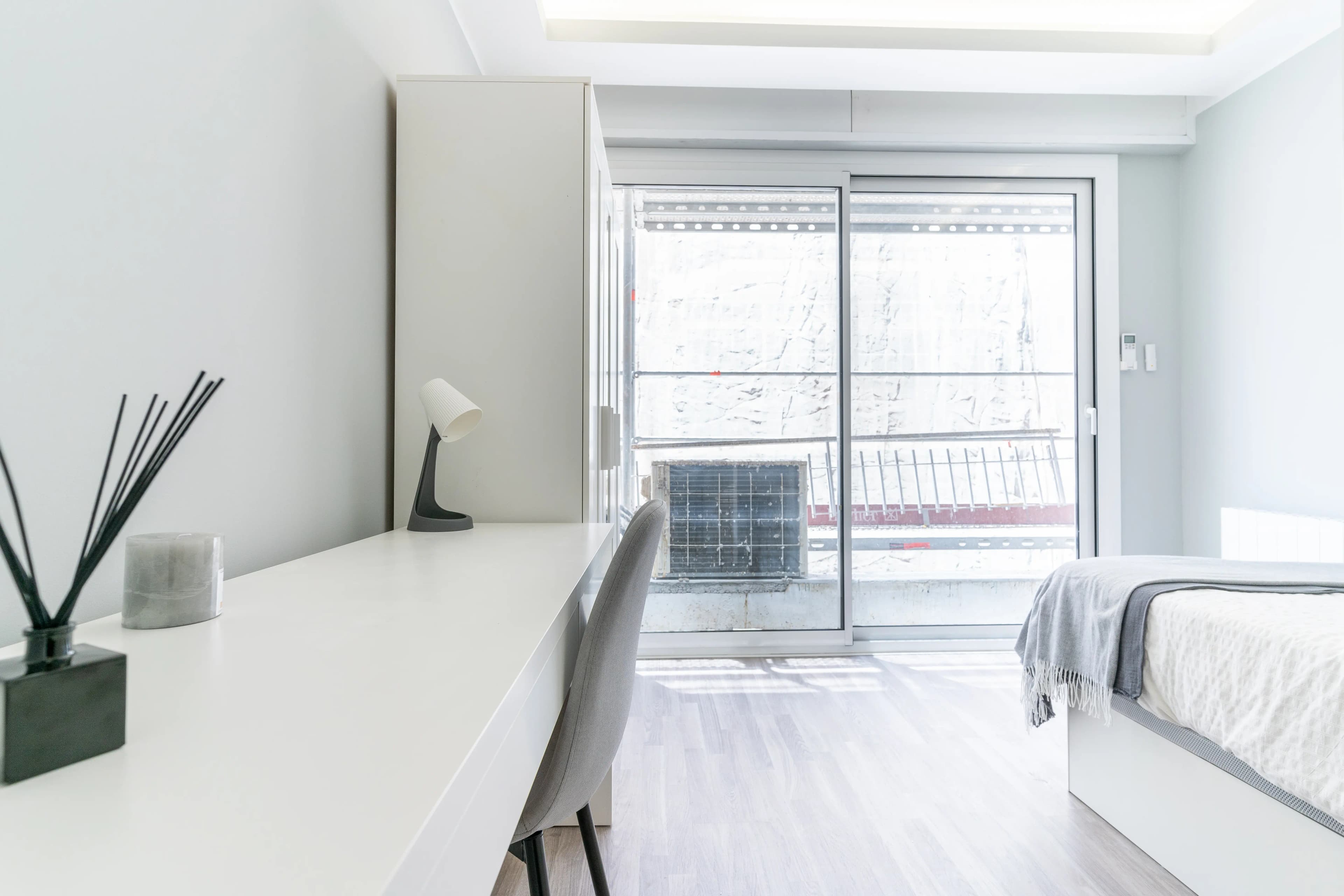 Shared Room in Barcelona photo 4