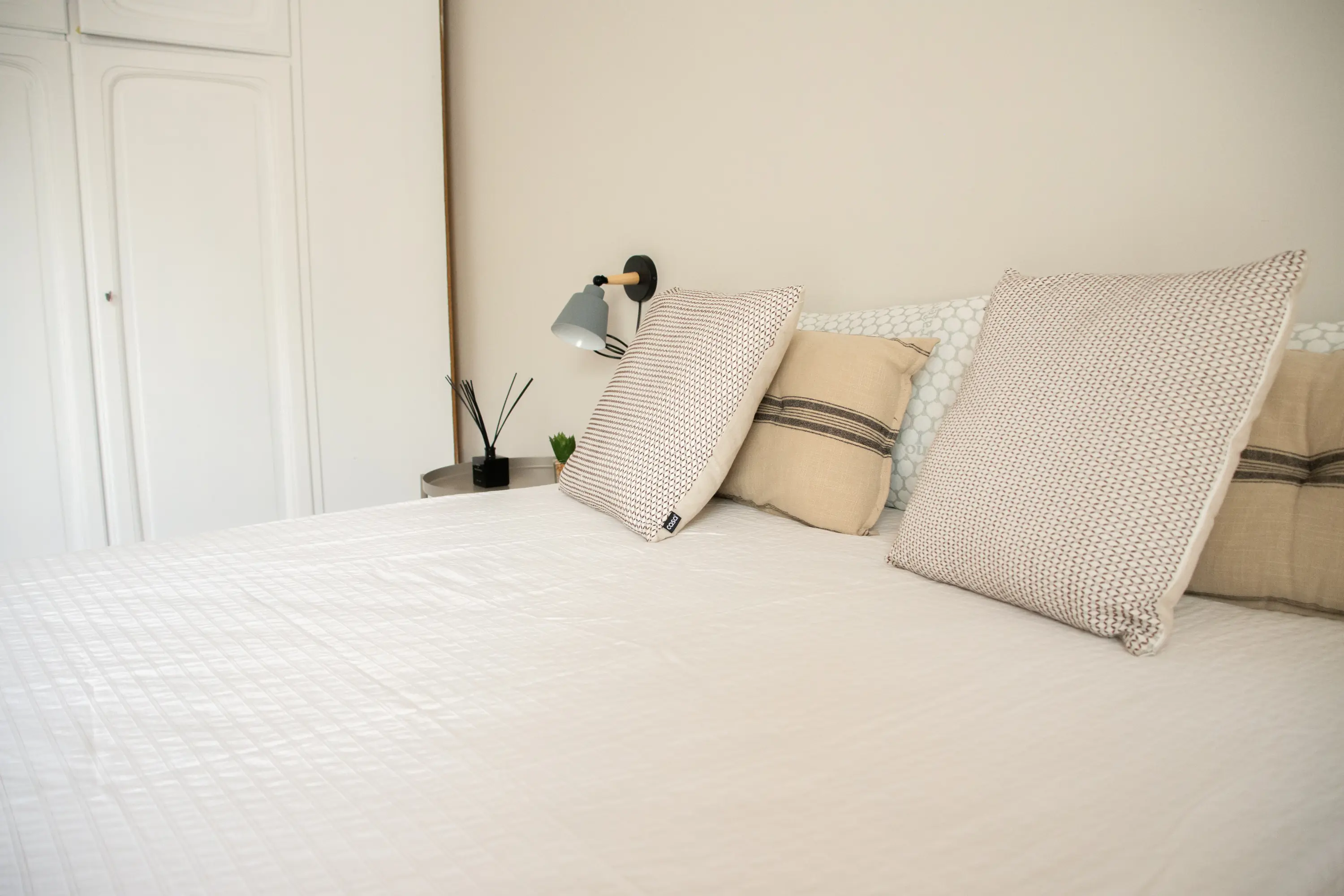 Shared Room in Barcelona photo 3