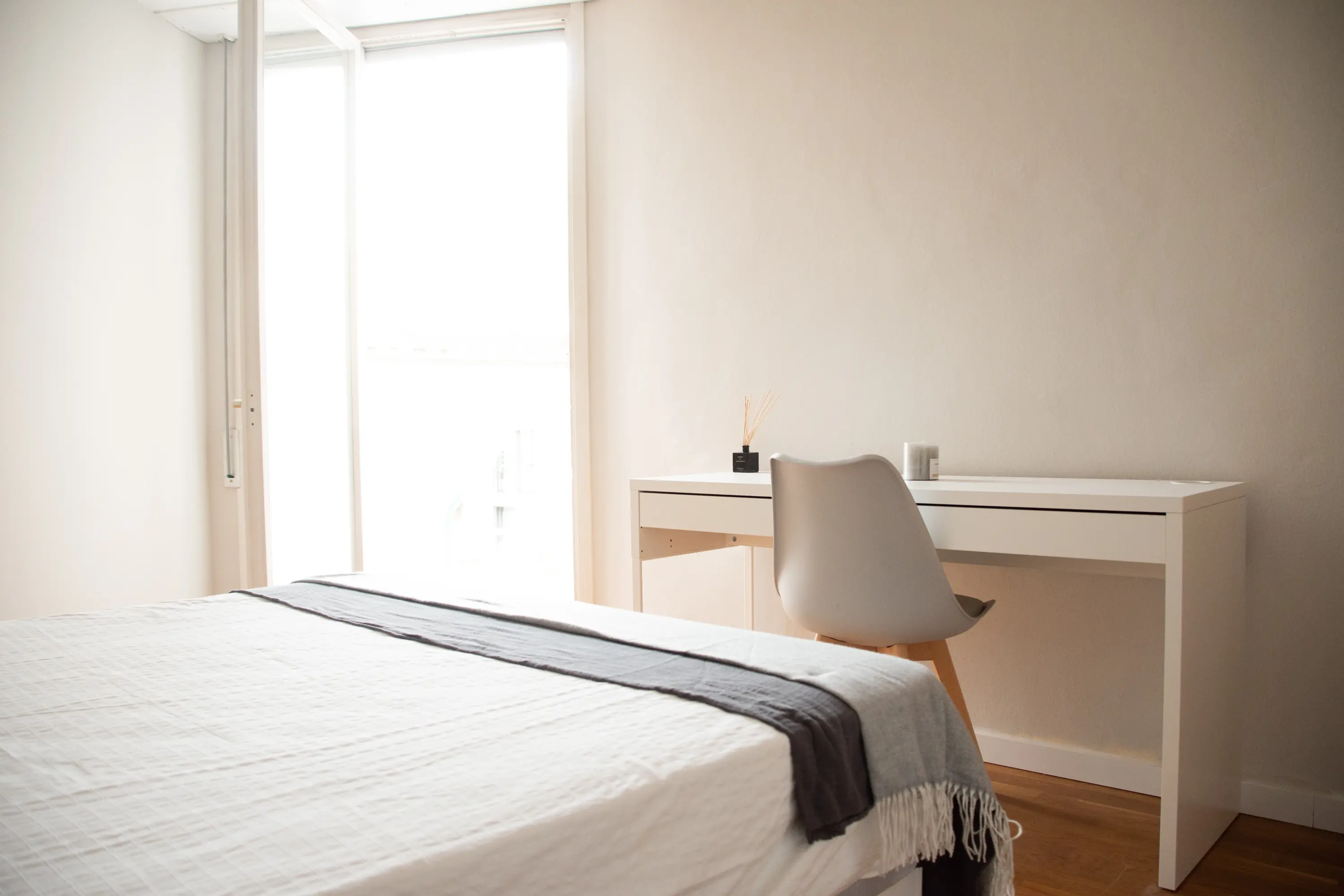 Shared Room in Barcelona photo 5