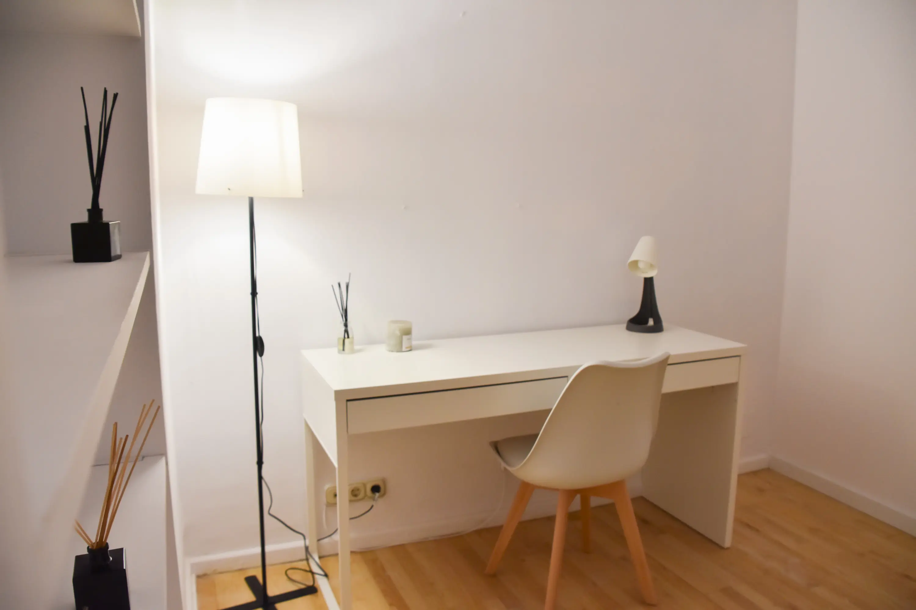 Shared Room in Barcelona photo 3