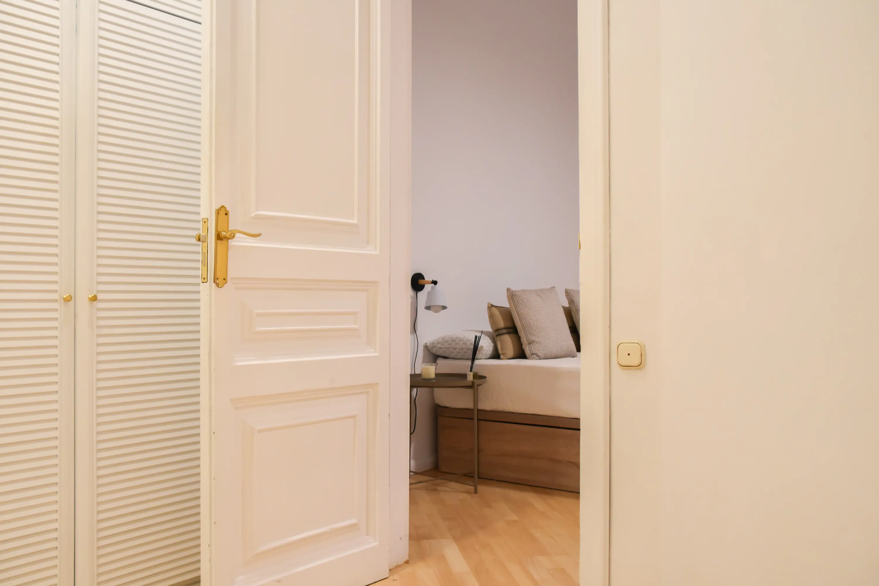 Shared Room in Barcelona photo 5