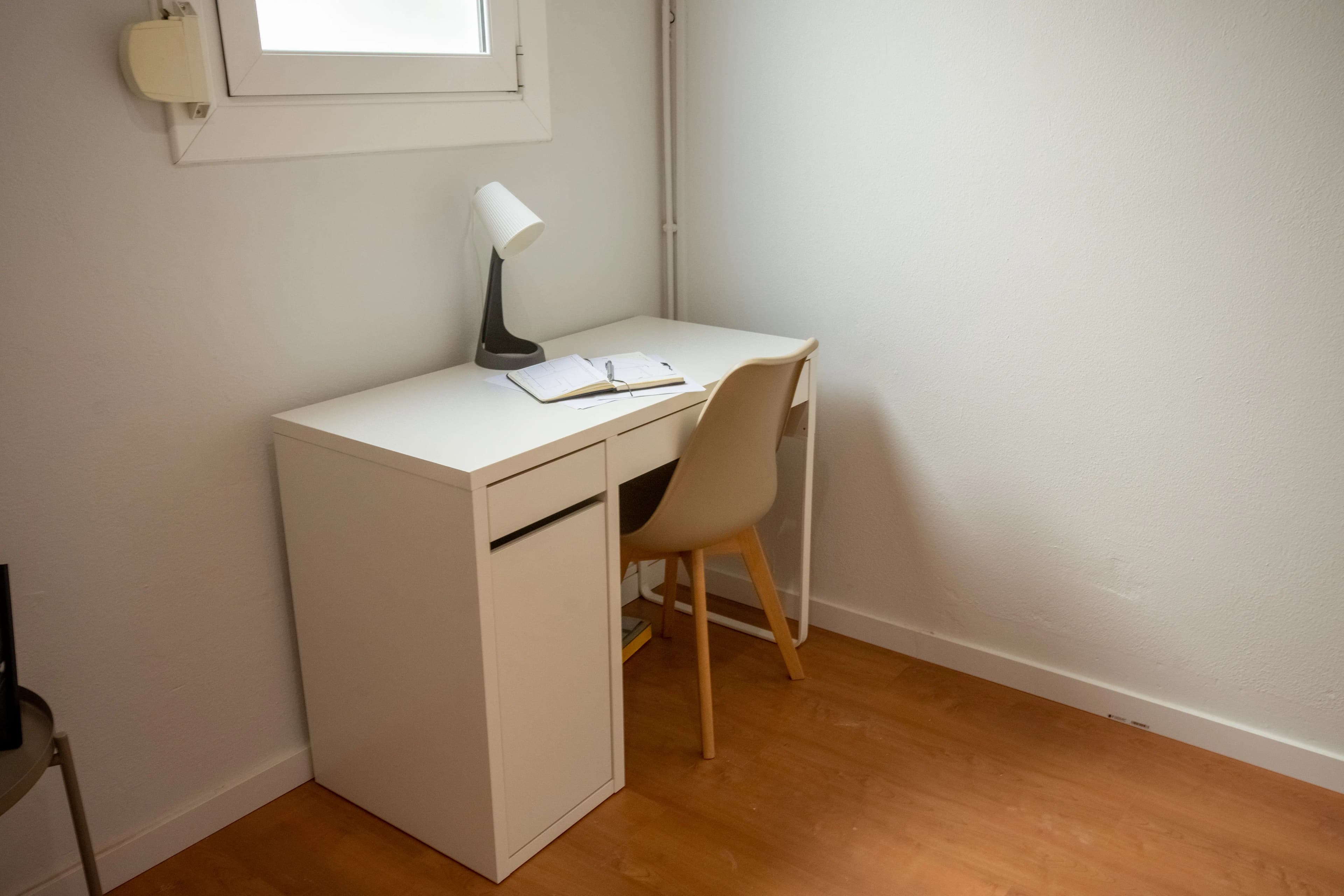 Shared Room in Barcelona photo 2