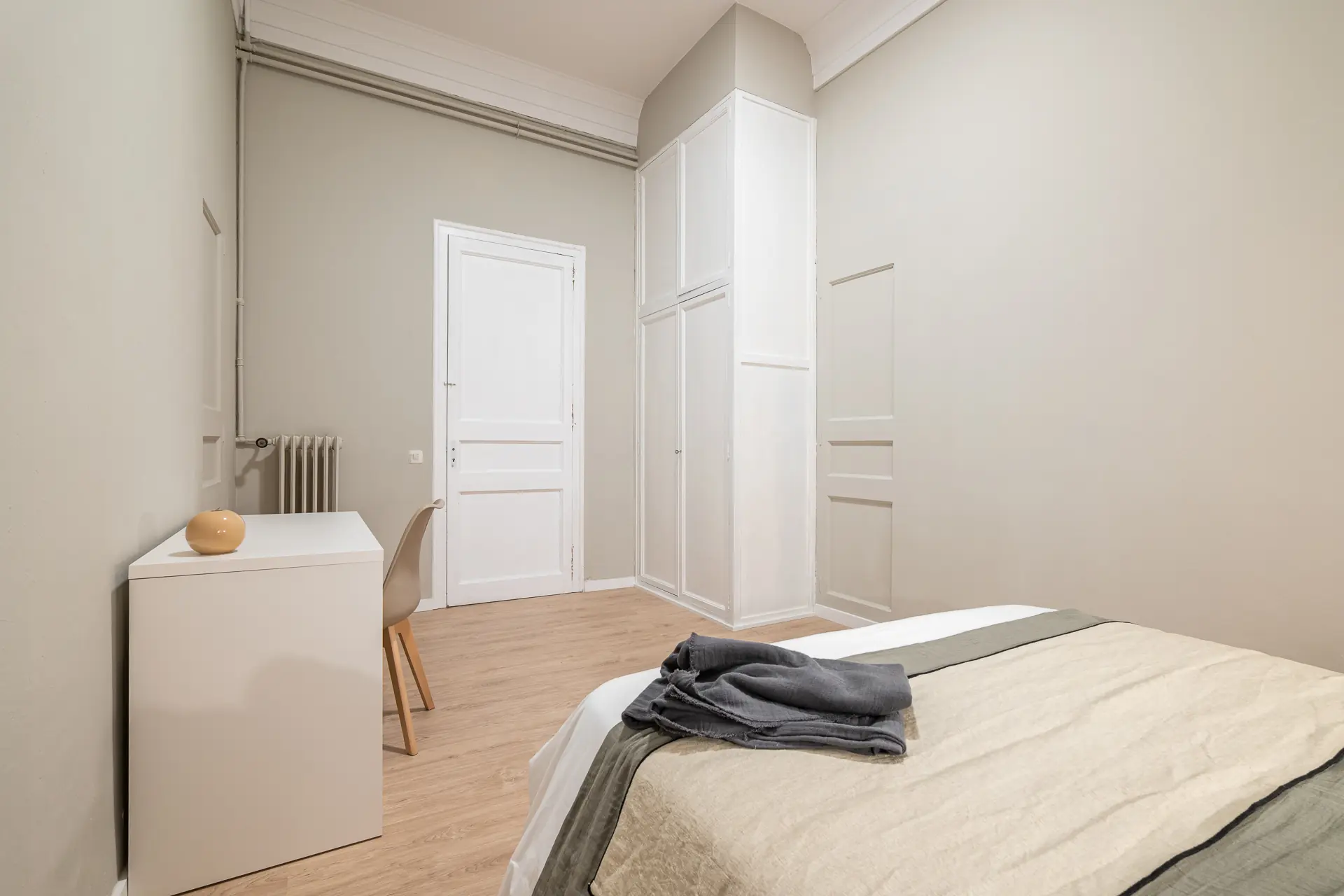 Shared Room in Barcelona photo 2