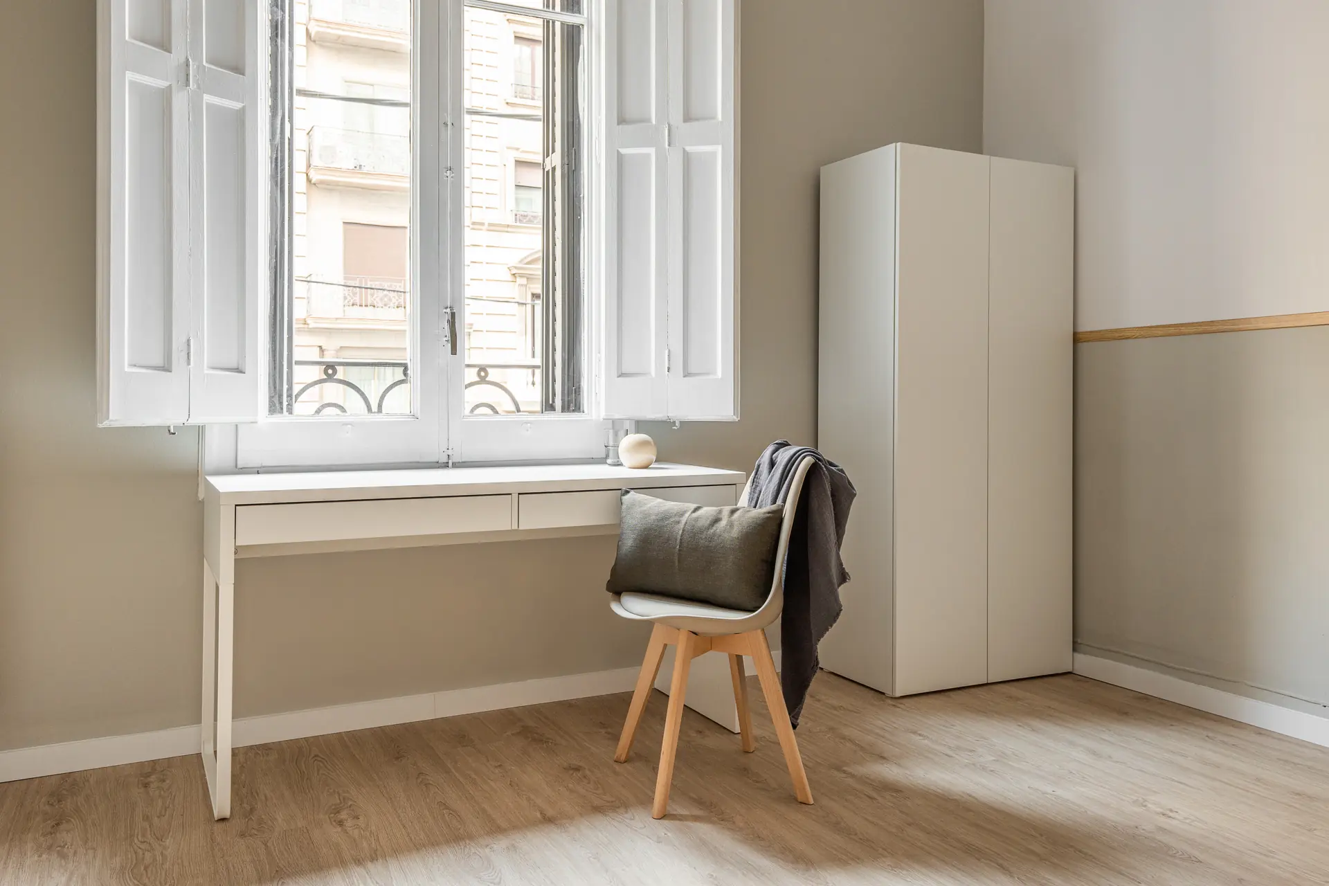 Shared Room in Barcelona photo 3