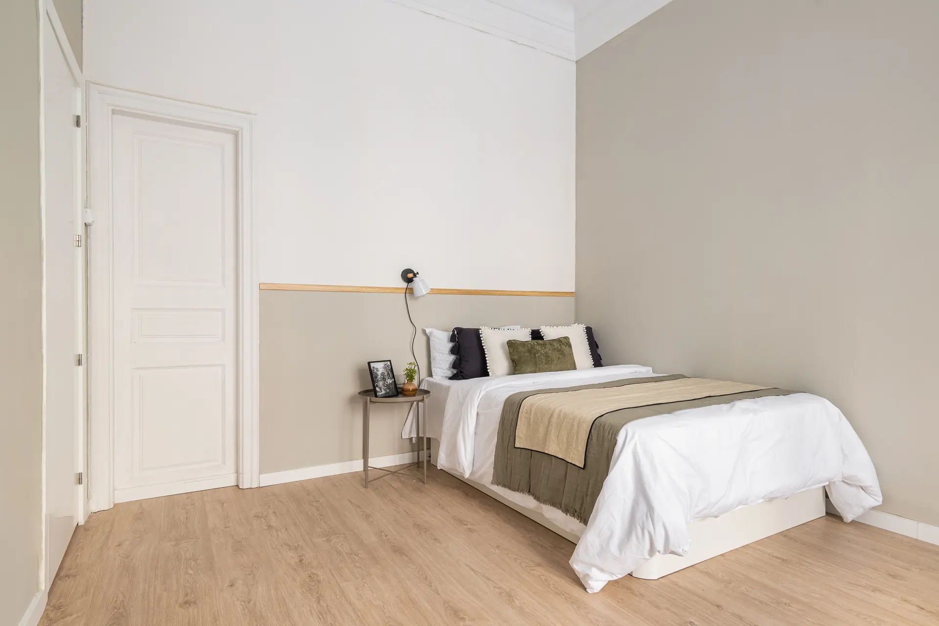 Shared Room in Barcelona photo 3