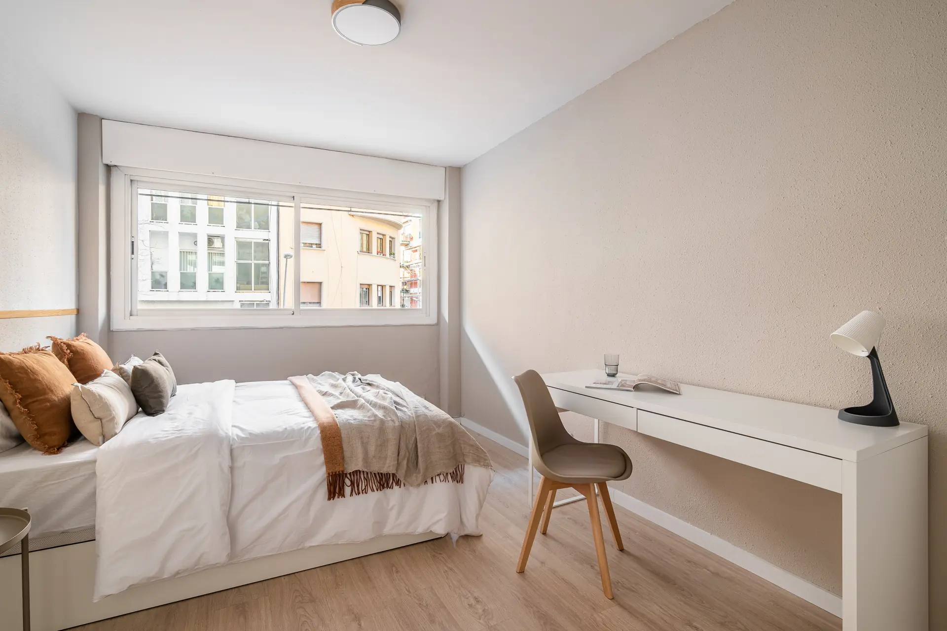 Shared Room in Barcelona photo 4