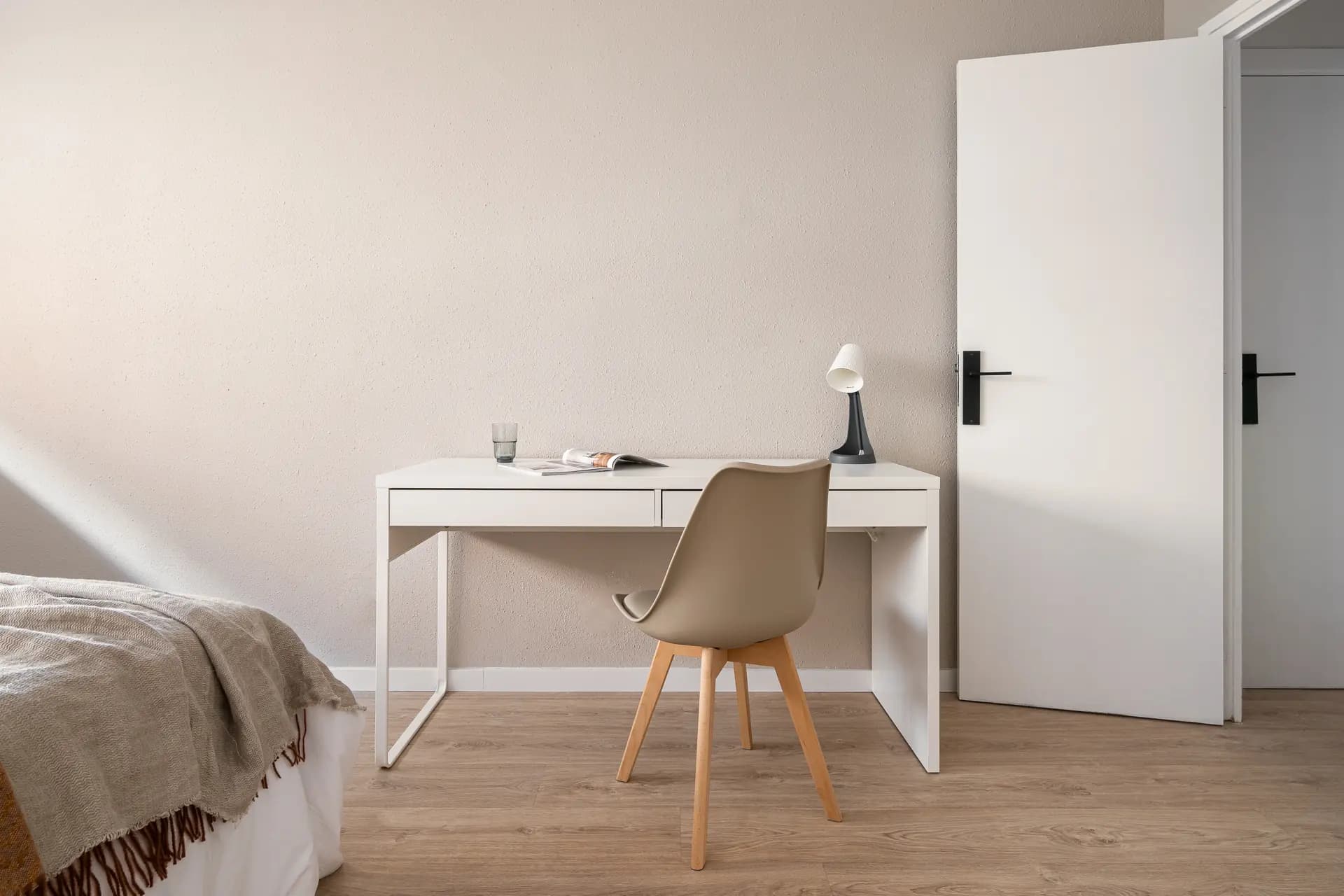 Shared Room in Barcelona photo 3